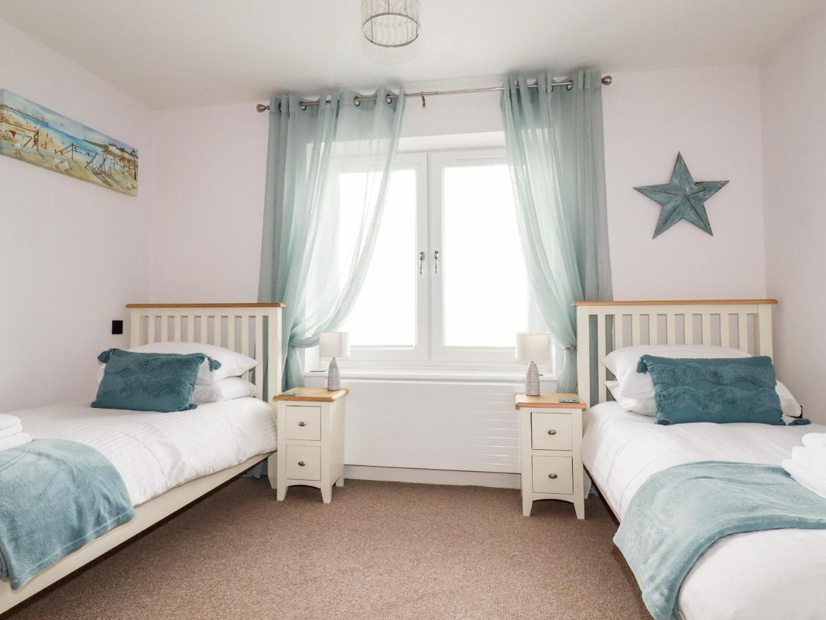 6 Ocean Heights Villa New Quay Dış mekan fotoğraf